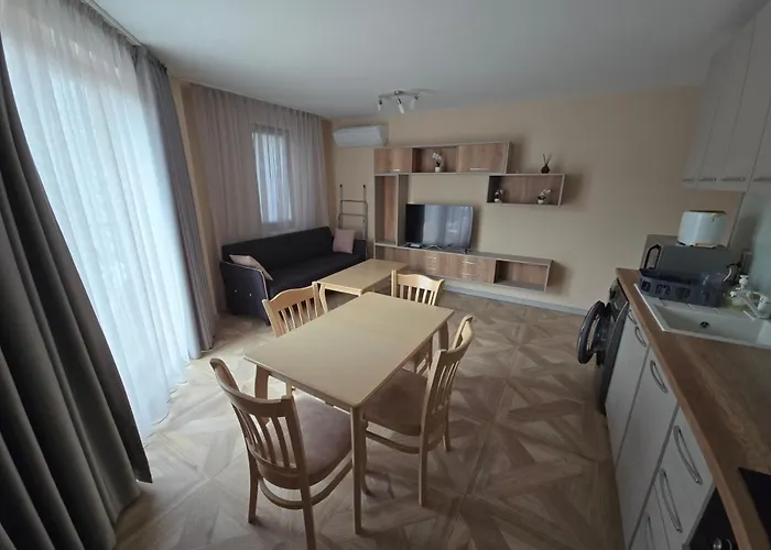 Markapart 3 - Apartment In Downtown Ruse